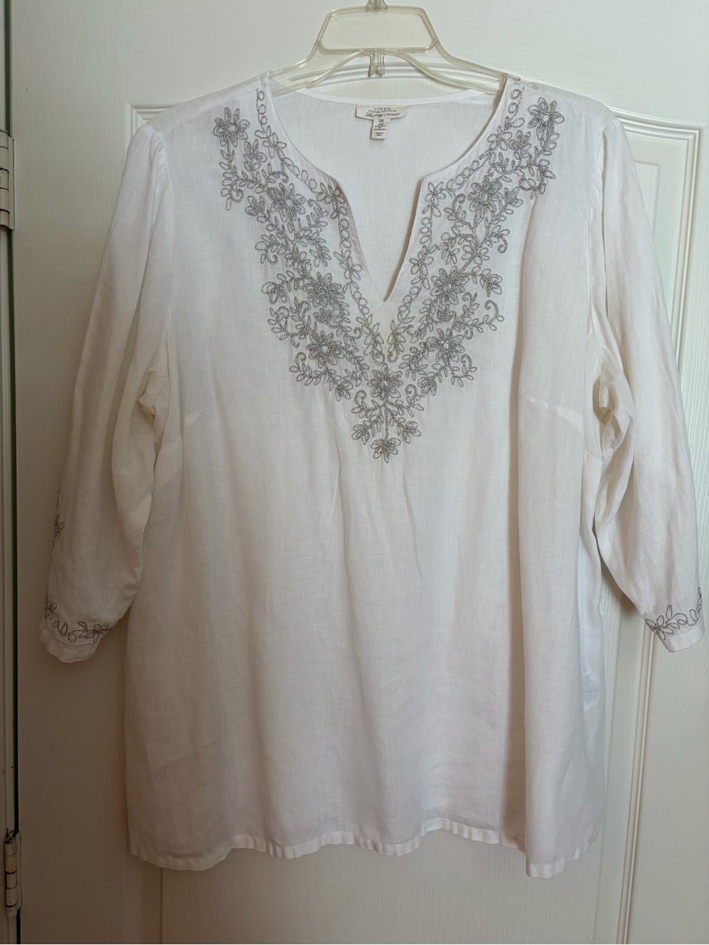 Charter Club 2X White with Silver-tone Embroidery, V-Neck women’s Tunic